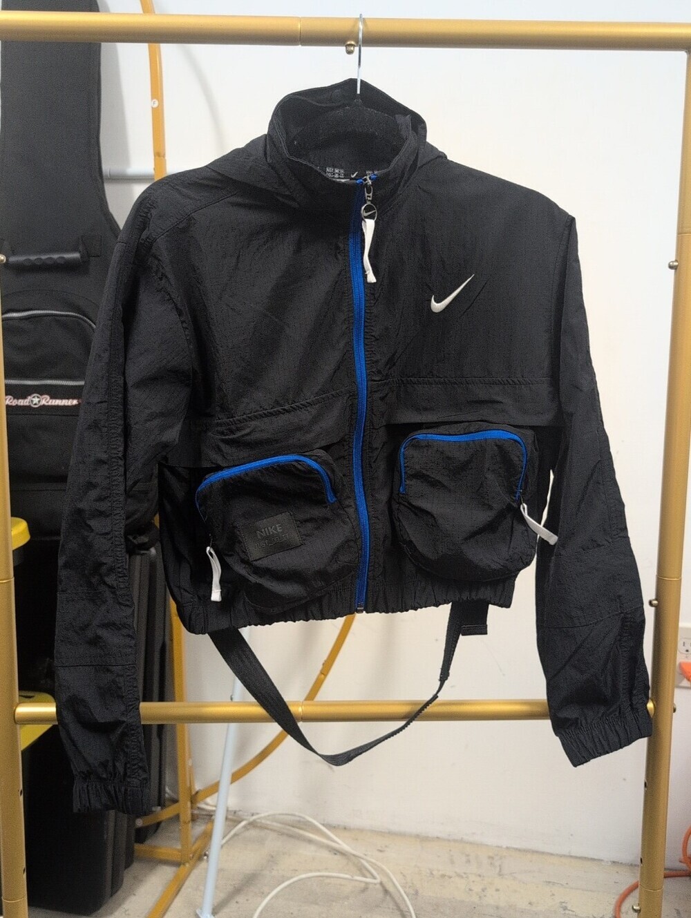 Women's Nike Sportswear City Utility Woven Jacket Size Small